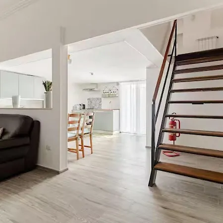Grappa 55 Apartment Bari